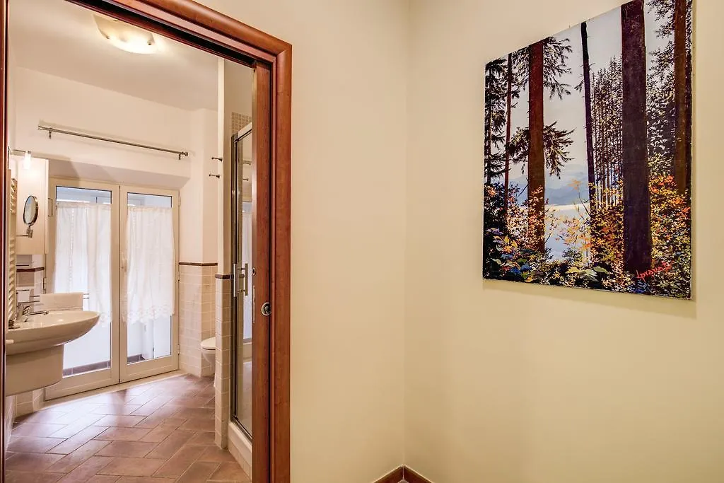 Appartamento Via Del Monte Della Farina Rome Appartement